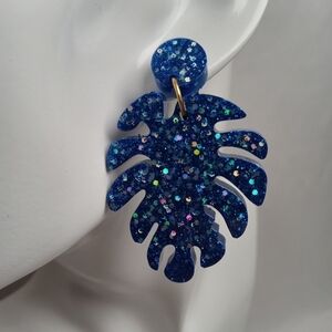 SparkleLeaf Blue Glitter Earrings